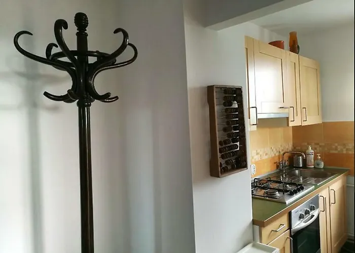 Cosy Apartment Near Cracow City Center With Amazing Balcony View